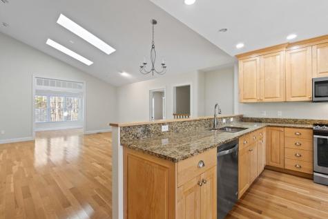 6 Dipper Road Cape Elizabeth ME 04107