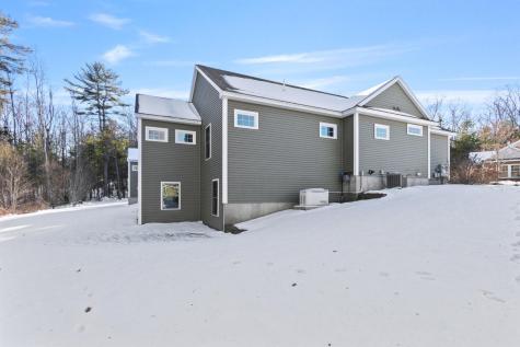 6 Dipper Road Cape Elizabeth ME 04107