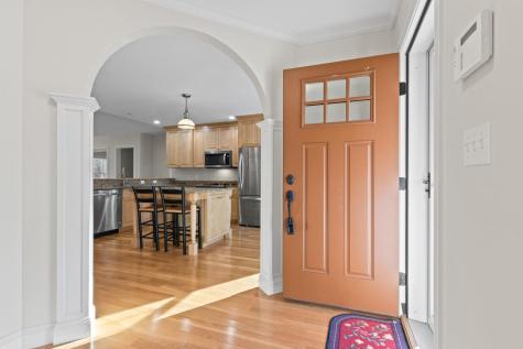 6 Dipper Road Cape Elizabeth ME 04107