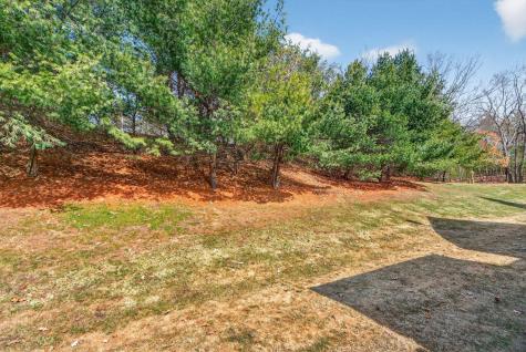 63 Shiretowne Common Drive Kennebunk ME 04043