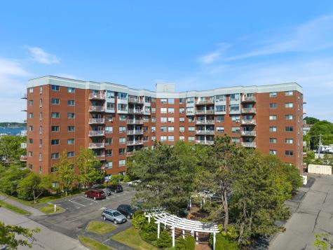 148 Breakwater Drive South Portland ME 04106
