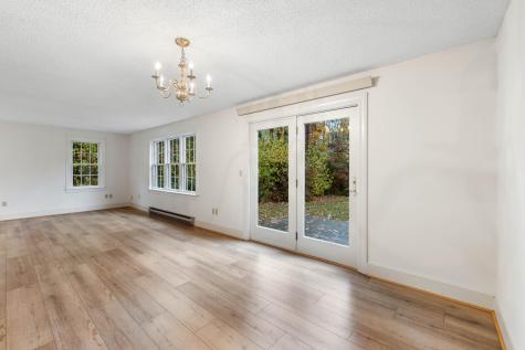 14 Oakwood Lane Kennebunk ME 04043