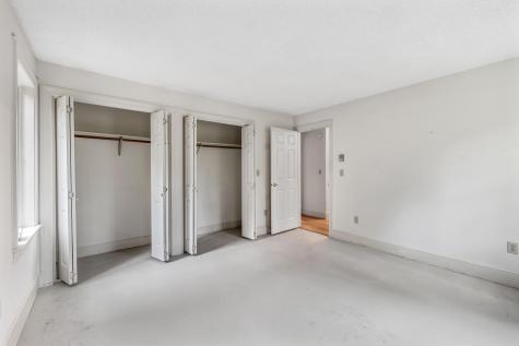 14 Oakwood Lane Kennebunk ME 04043