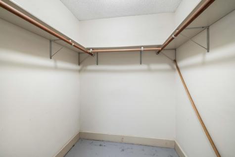 14 Oakwood Lane Kennebunk ME 04043