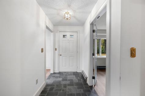 14 Oakwood Lane Kennebunk ME 04043