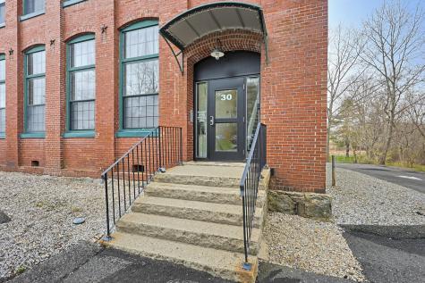 30 Lincoln Street Westbrook ME 04092