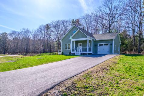 17 Youngs Lane Freeport ME 04032