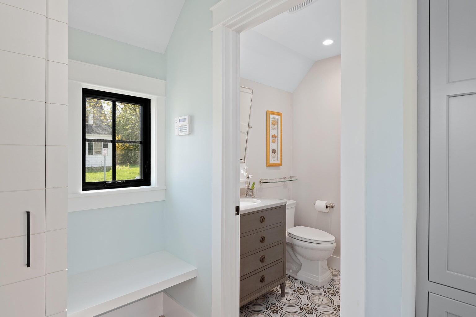 2 Maine Street Kennebunkport ME 04046