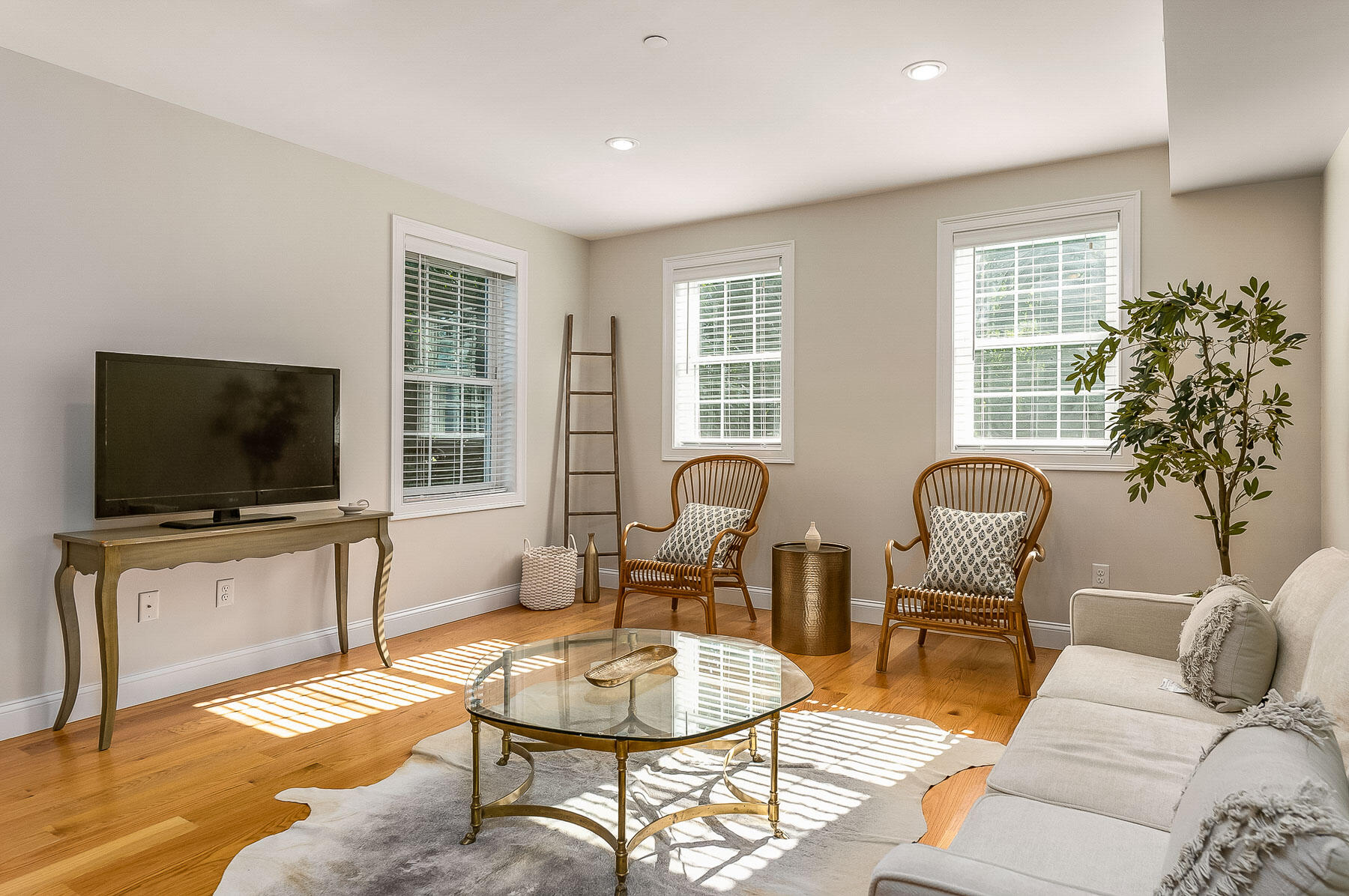 5 Pleasant Street Kittery ME 03904