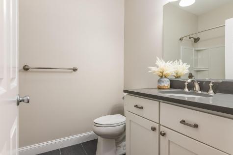 5 Pleasant Street Kittery ME 03904