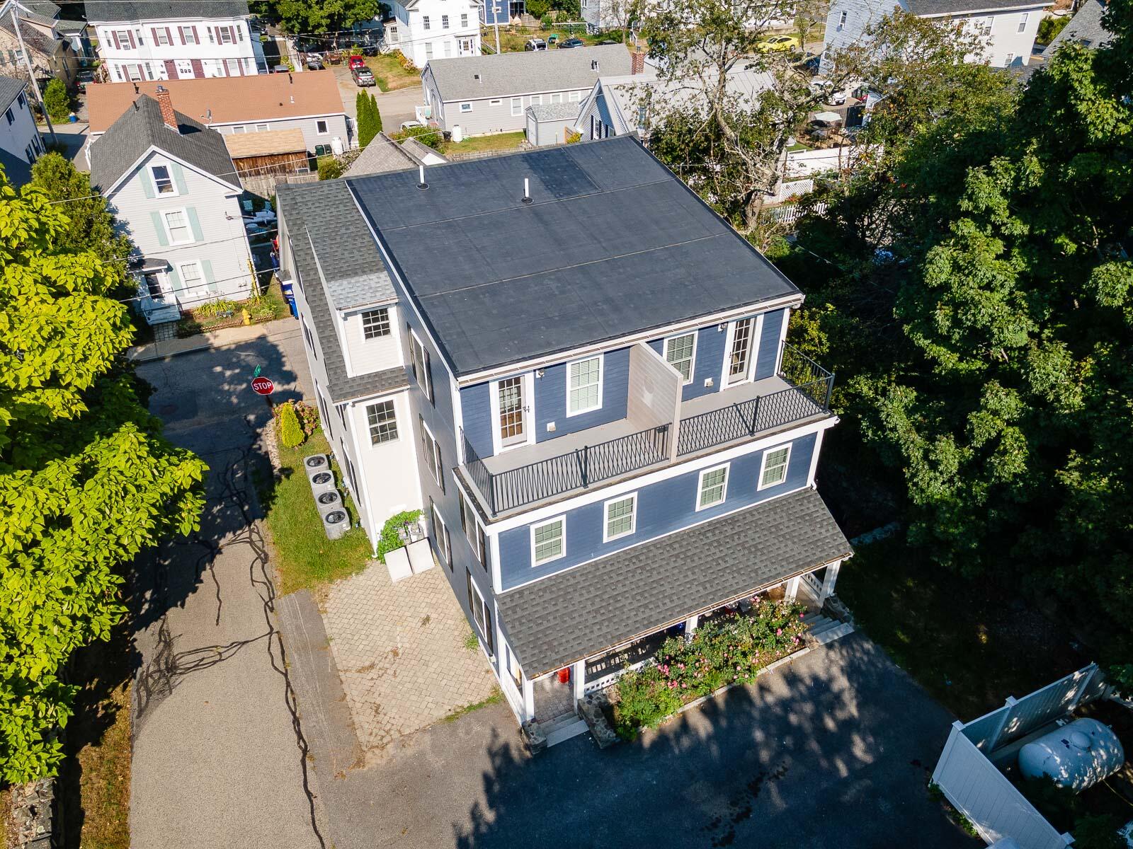 5 Pleasant Street Kittery ME 03904