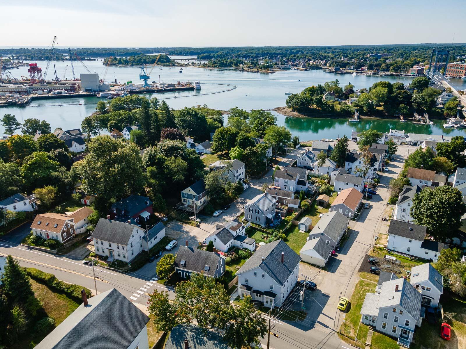 5 Pleasant Street Kittery ME 03904