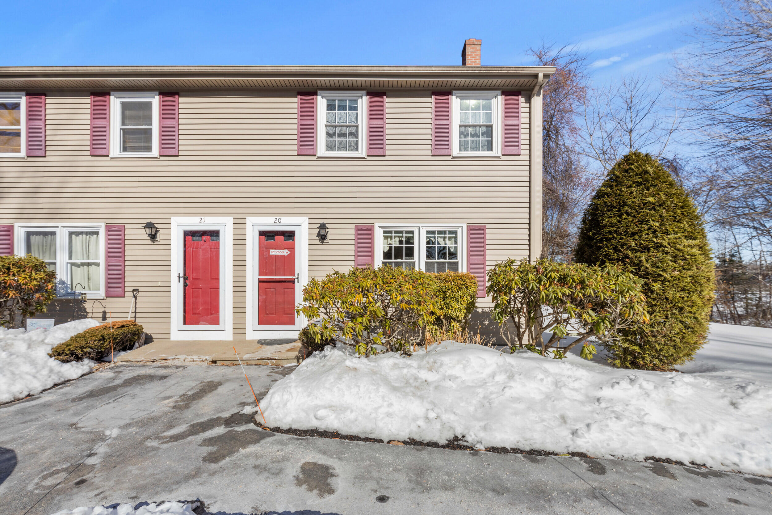20 Jamestown Court South Portland ME 04106