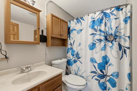 20 Jamestown Court South Portland ME 04106