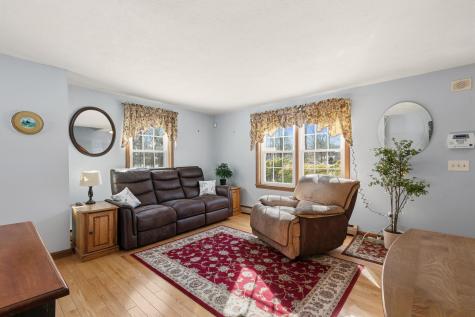 20 Jamestown Court South Portland ME 04106