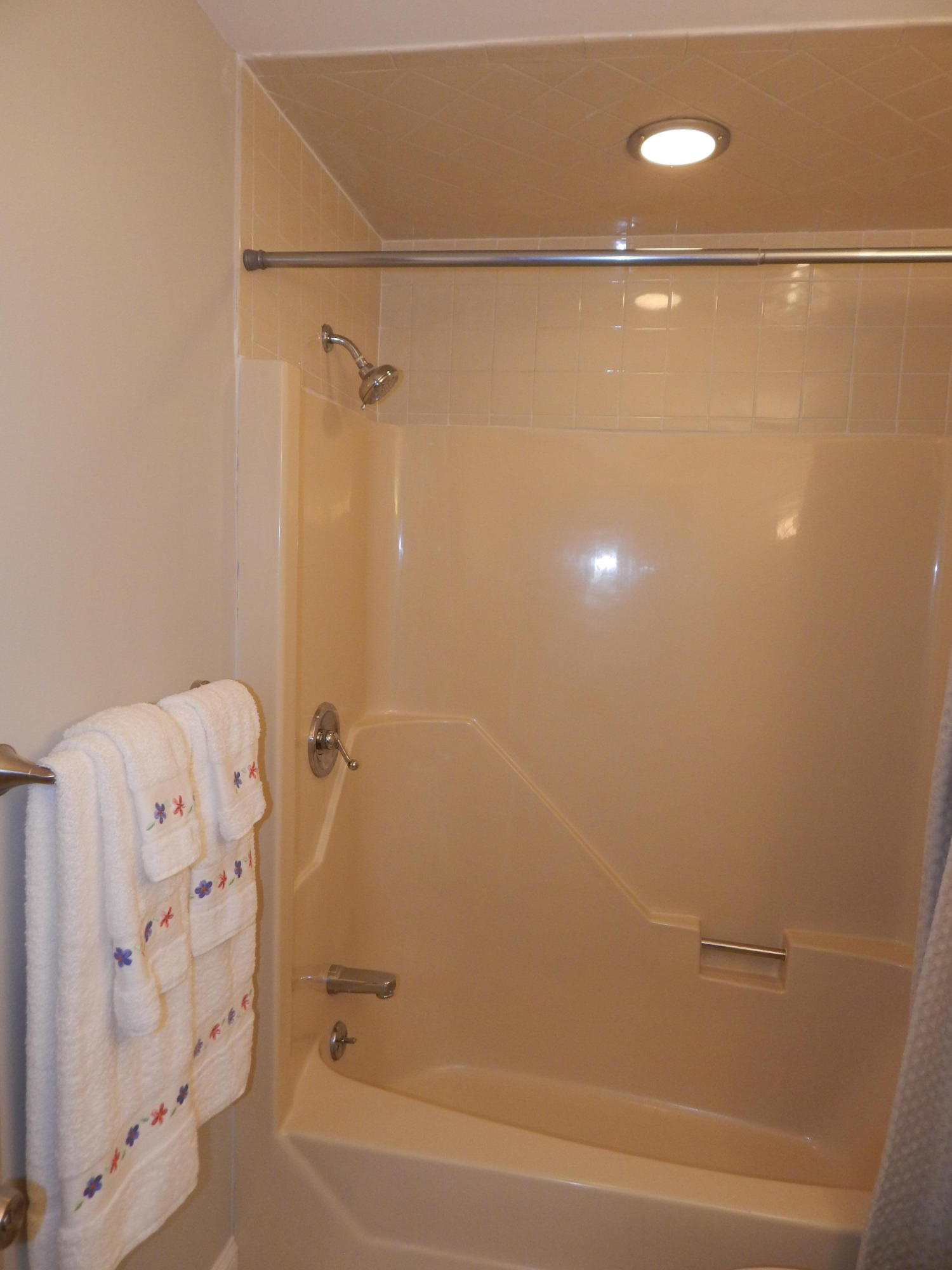 117 Sunset Avenue South Portland ME 04106