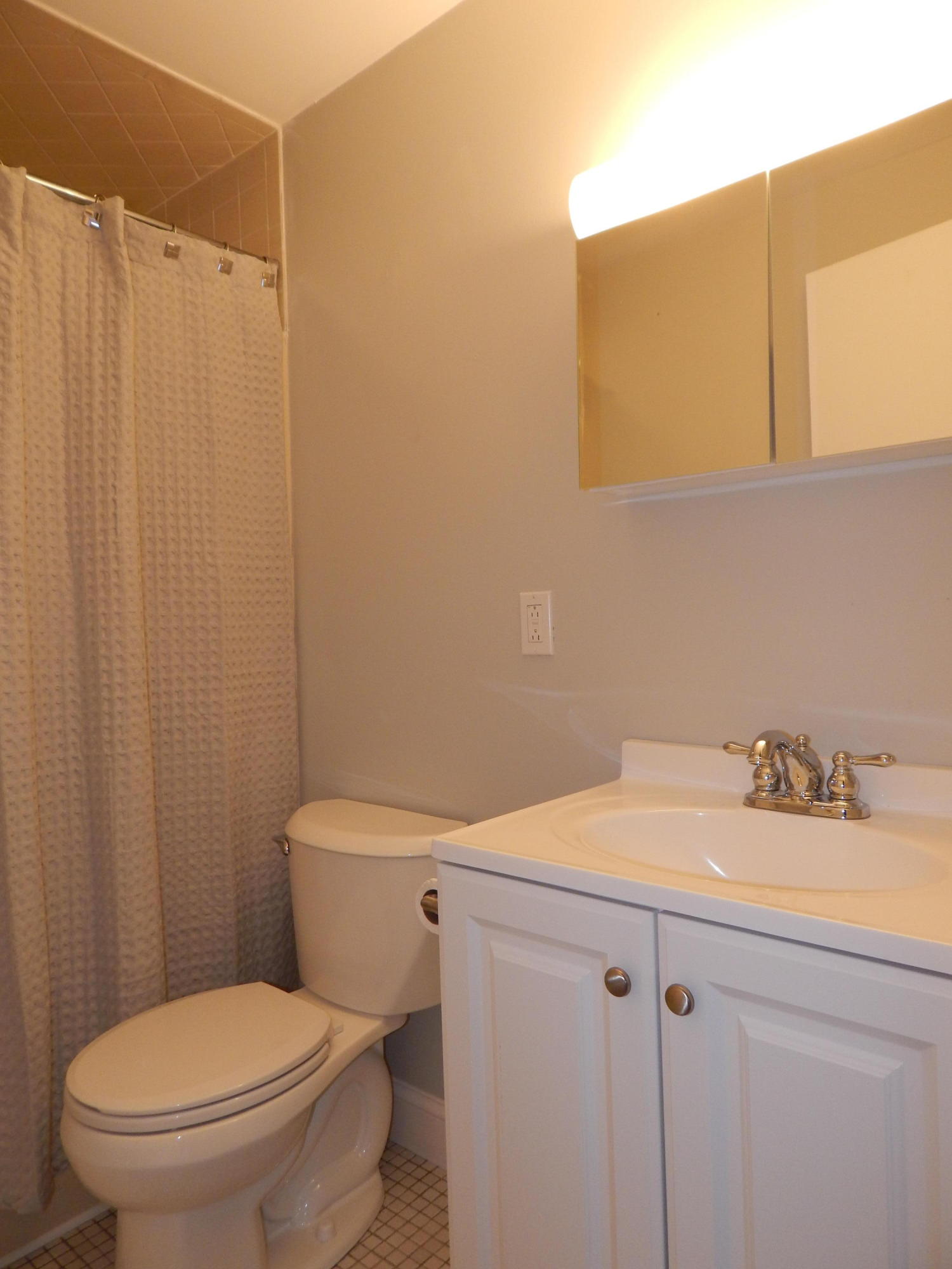117 Sunset Avenue South Portland ME 04106