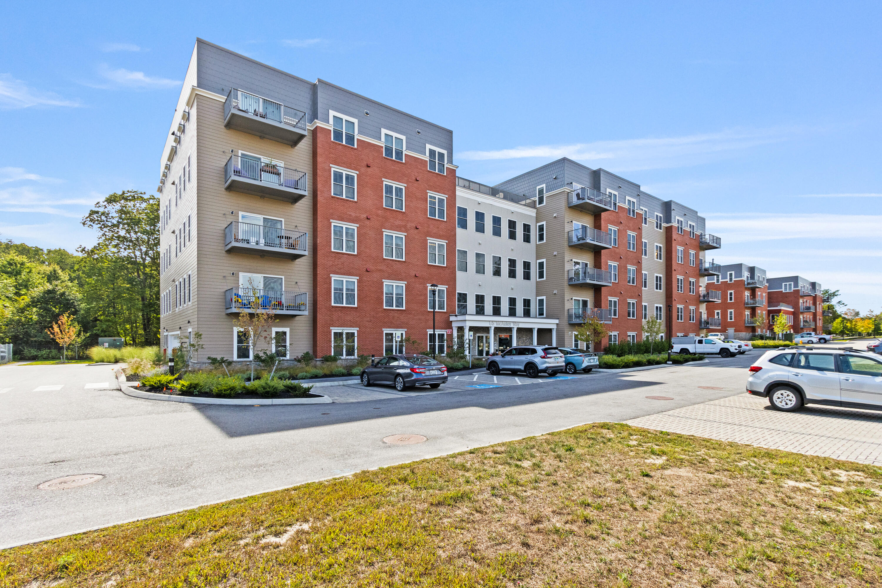 75 Mcauley Way Portland ME 04103