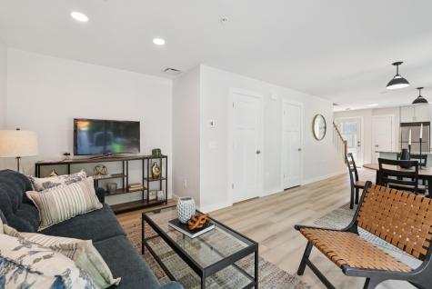 17 Cedar Bend Boothbay ME 04537