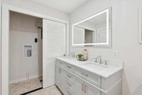 17 Cedar Bend Boothbay ME 04537