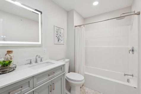 17 Cedar Bend Boothbay ME 04537