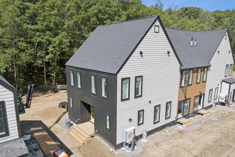 17 Cedar Bend Boothbay ME 04537