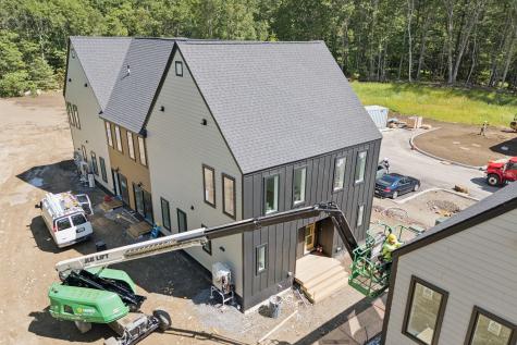 17 Cedar Bend Boothbay ME 04537