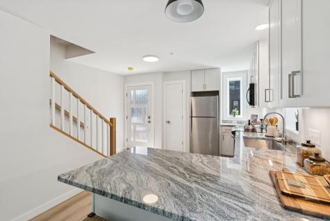 17 Cedar Bend Boothbay ME 04537