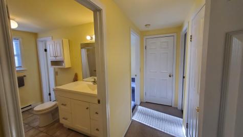 32 Cortland Circle Bangor ME 04401