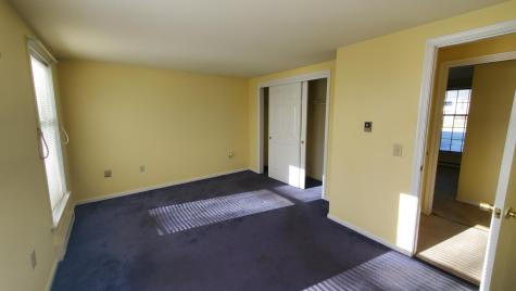 32 Cortland Circle Bangor ME 04401