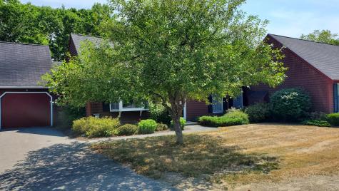 32 Cortland Circle Bangor ME 04401