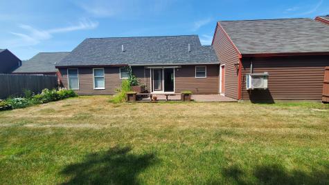 32 Cortland Circle Bangor ME 04401