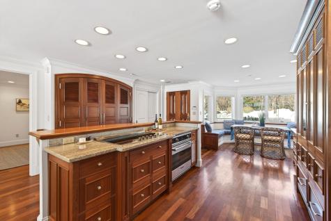 6 Atlantic Drive Scarborough ME 04074