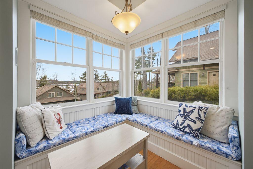 51 W Island Way Edgecomb ME 04556