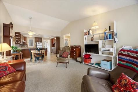 9 Settlers Court Windham ME 04062
