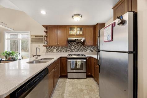 9 Settlers Court Windham ME 04062