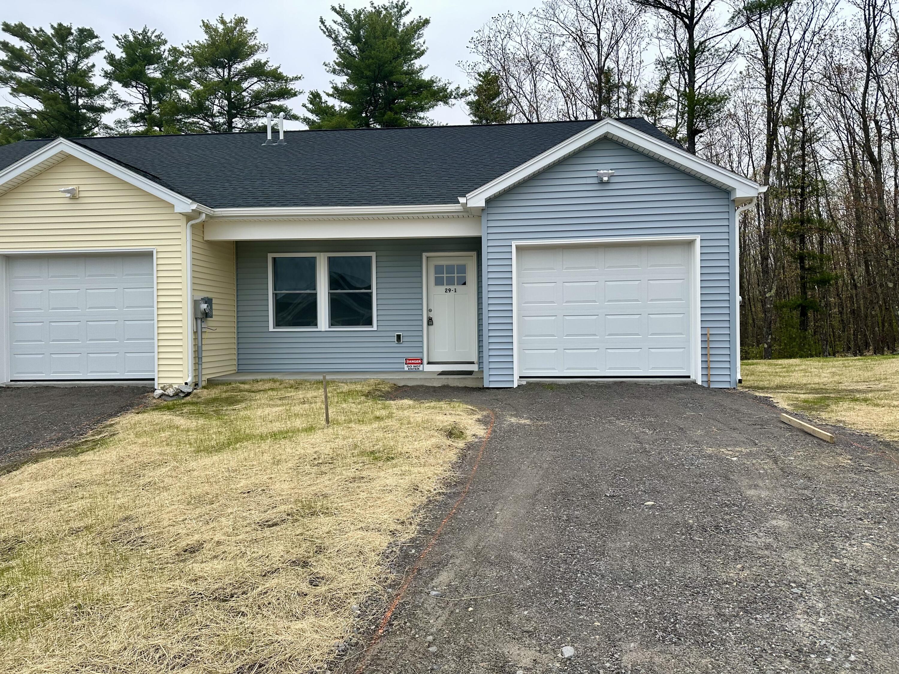 29 Village Circle Augusta ME 04330
