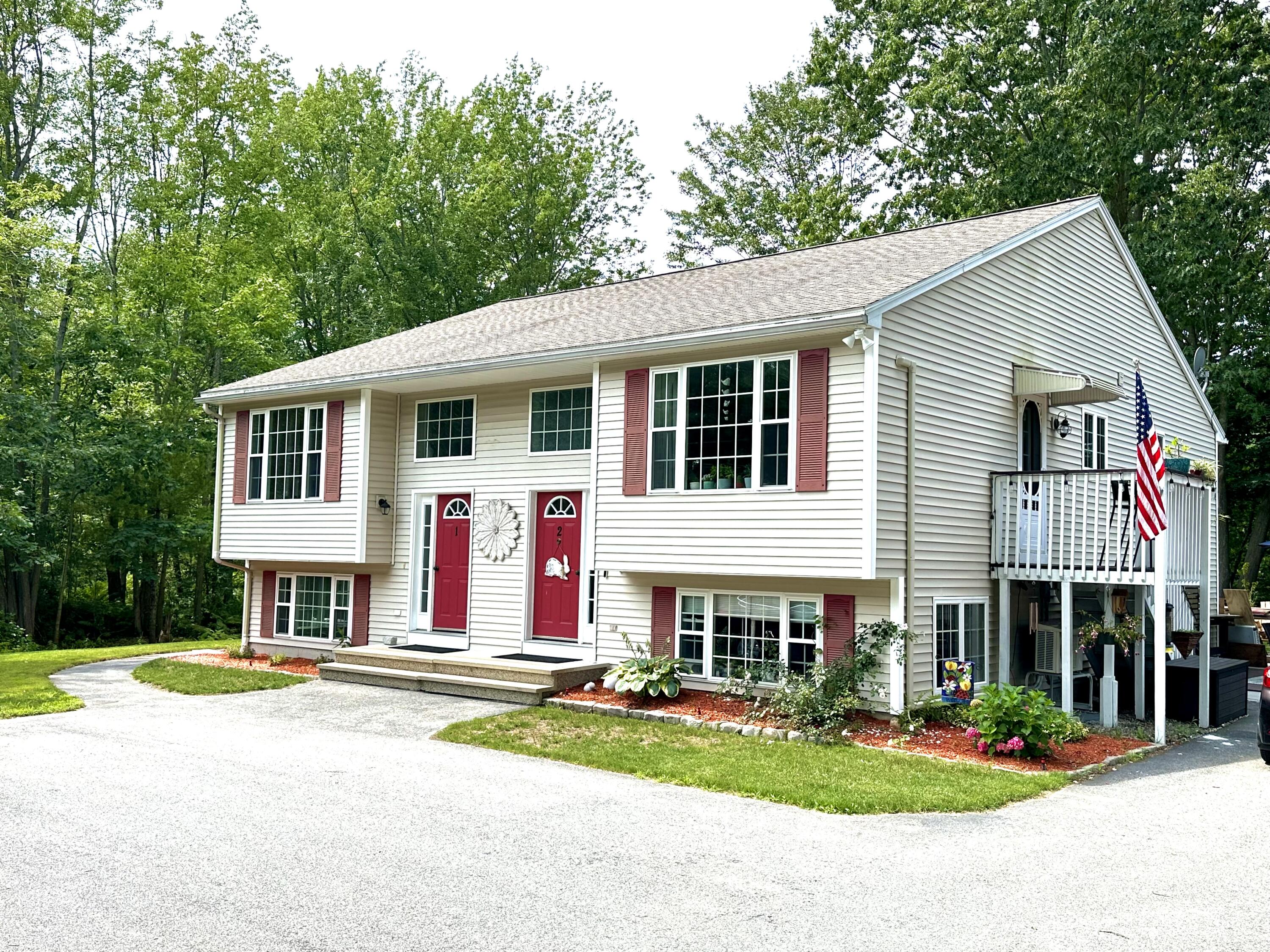 37 Glenwood Avenue Saco ME 04072