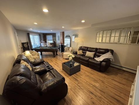 18 Ledges Court Lewiston ME 04240