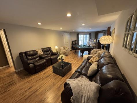 18 Ledges Court Lewiston ME 04240