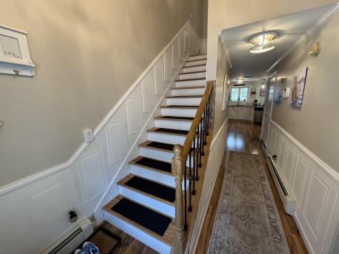 18 Ledges Court Lewiston ME 04240