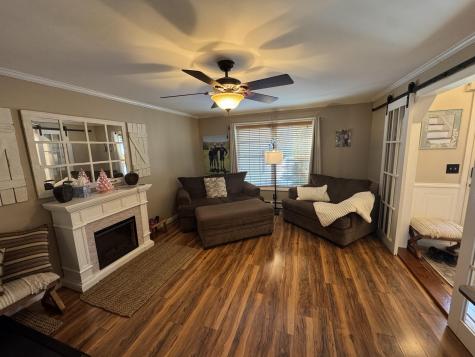 18 Ledges Court Lewiston ME 04240