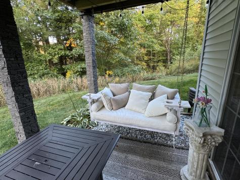 18 Ledges Court Lewiston ME 04240