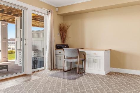 4 Island Avenue Kittery ME 03904
