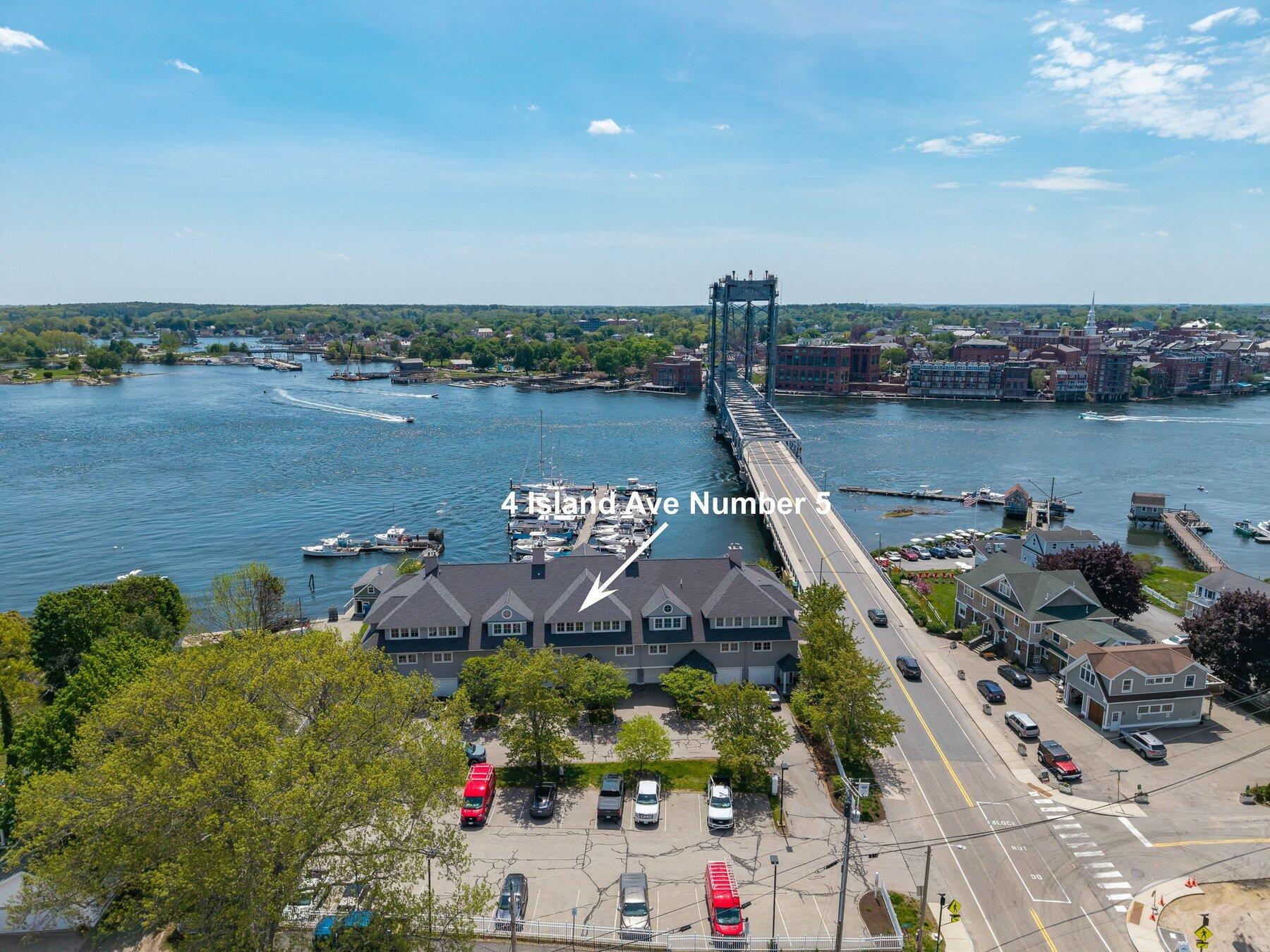 4 Island Avenue Kittery ME 03904