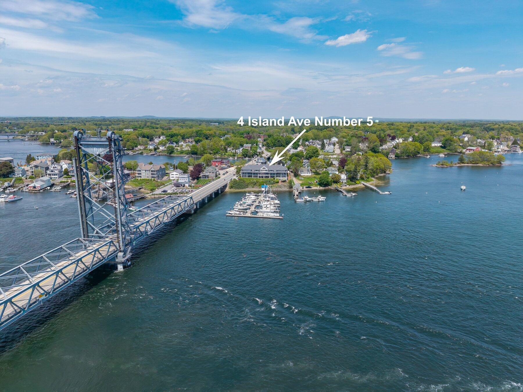 4 Island Avenue Kittery ME 03904