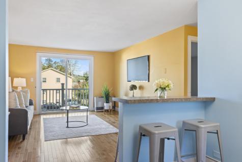 11 Carriage Hill Eliot ME 03903