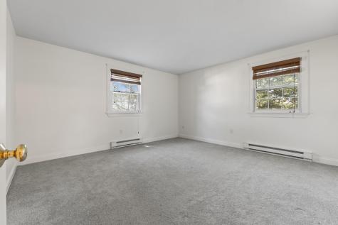 11 Carriage Hill Eliot ME 03903