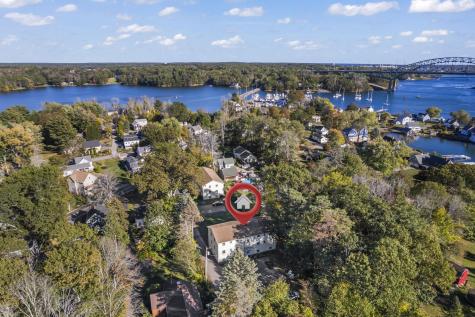 11 Carriage Hill Eliot ME 03903