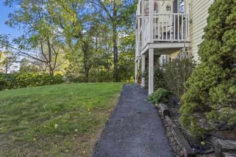 11 Carriage Hill Eliot ME 03903